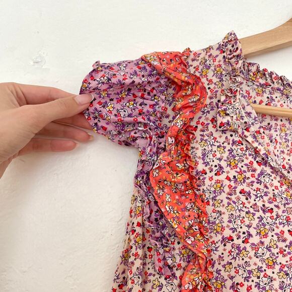 Ann Taylor – Petite Pink Ditsy Floral Ruffle Blouse - Picture 5 of 11